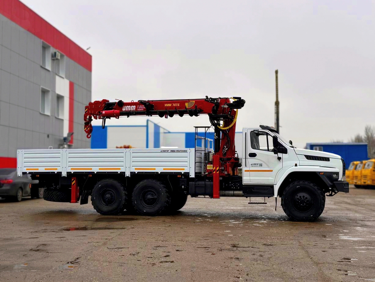 Автомобиль Урал NEXT с КМУ УММаш 76ТБ (буровая навеска)